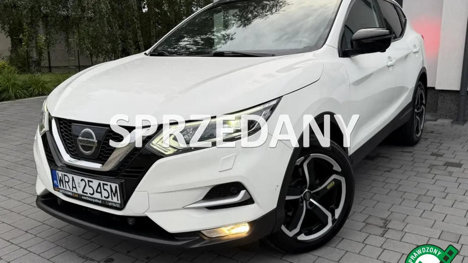 NISSAN Qashqai -