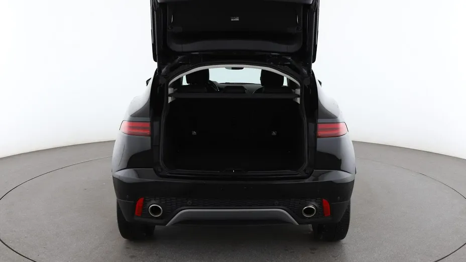 JAGUAR E-Pace -