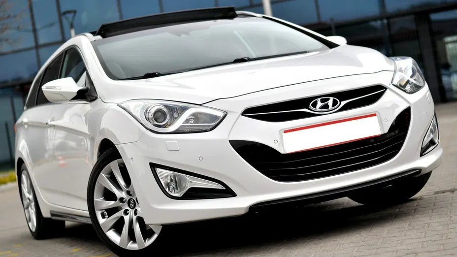 HYUNDAI i40 -