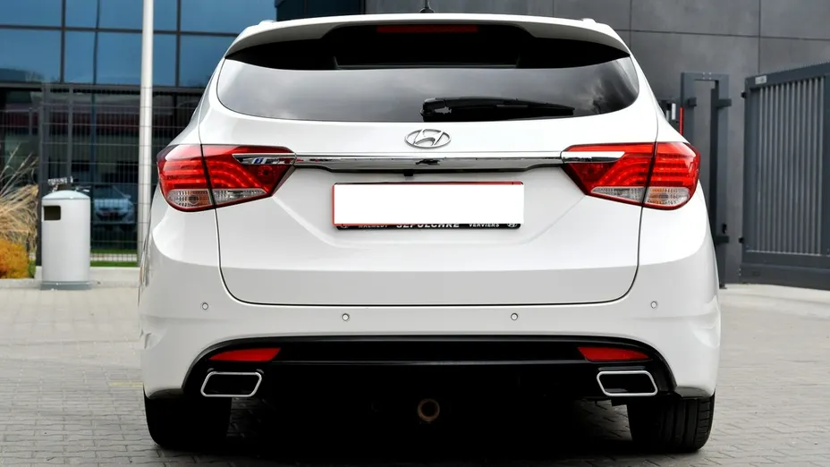 HYUNDAI i40 -