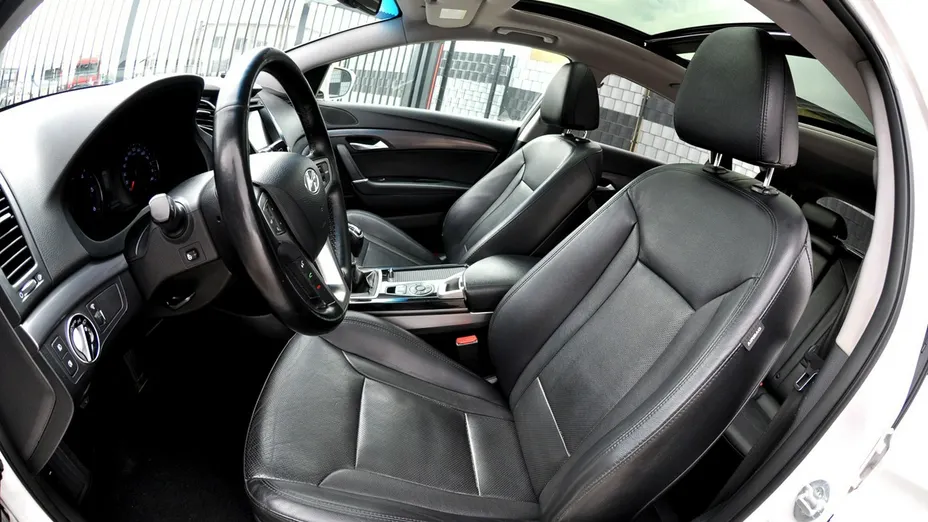 HYUNDAI i40 -