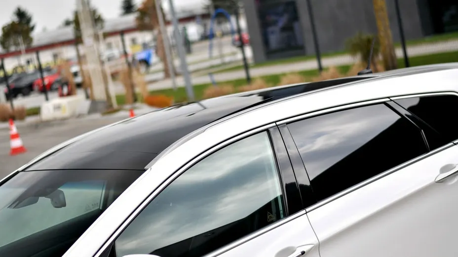 HYUNDAI i40 -