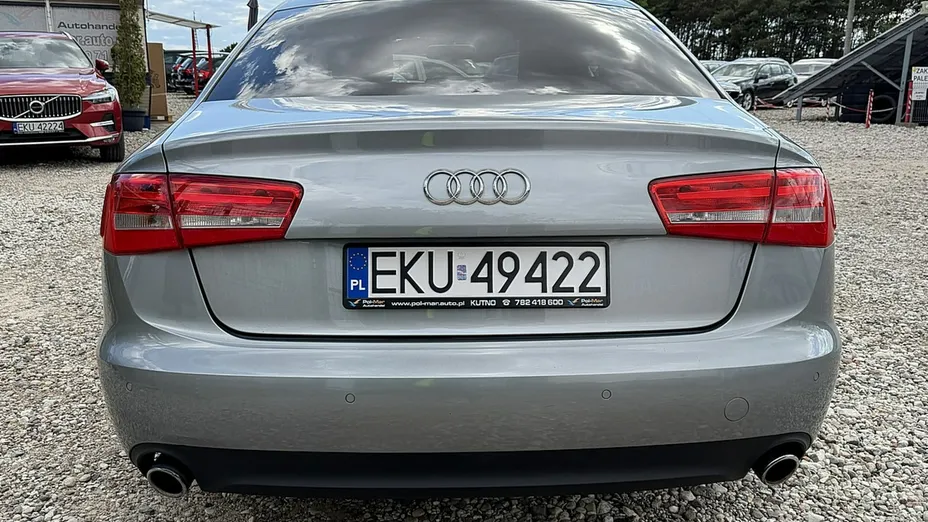 AUDI A6 -