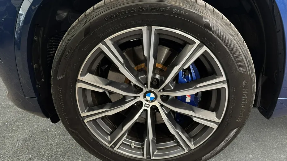 BMW X5 -