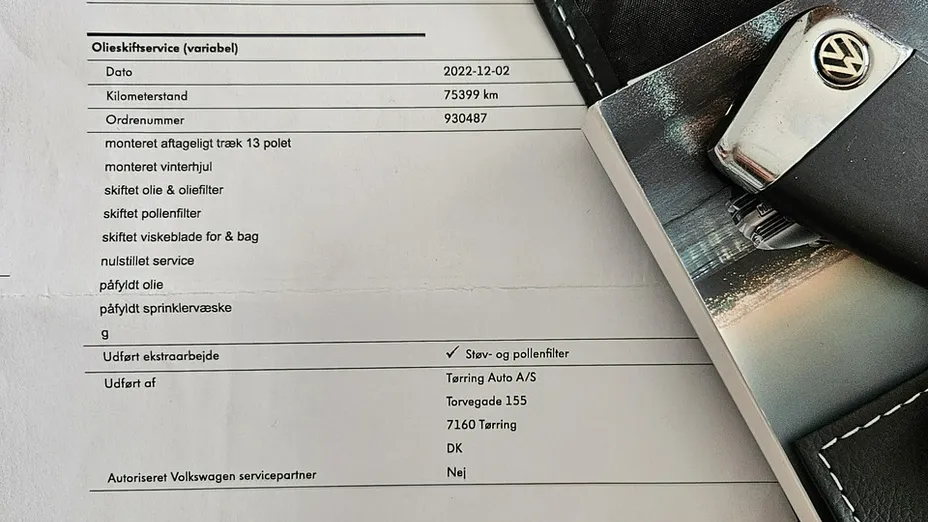 VOLKSWAGEN Passat -