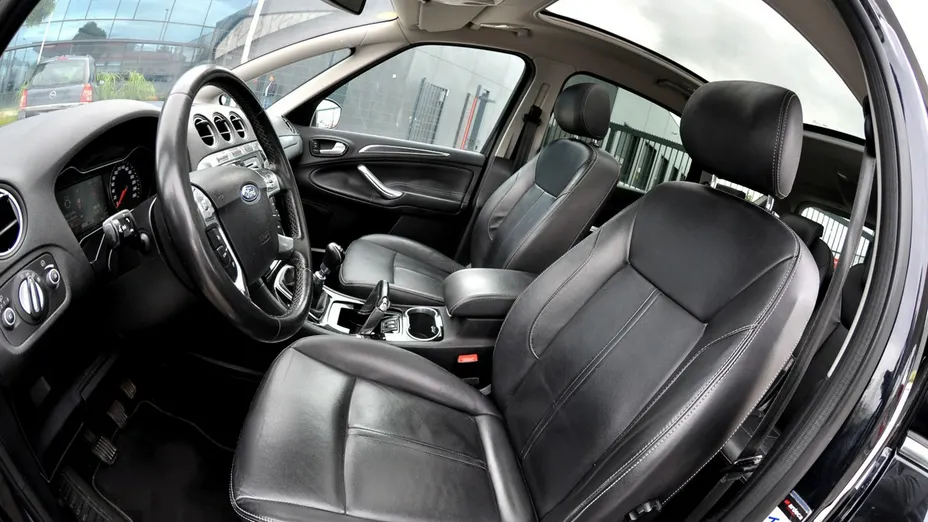 FORD S-MAX -
