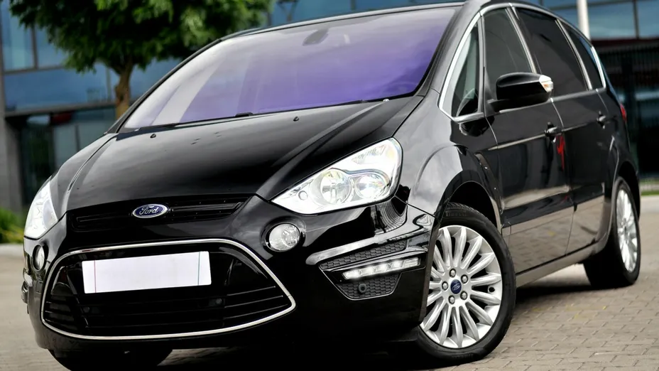 FORD S-MAX -