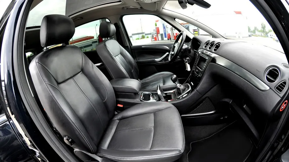 FORD S-MAX -