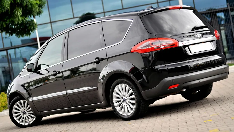FORD S-MAX -