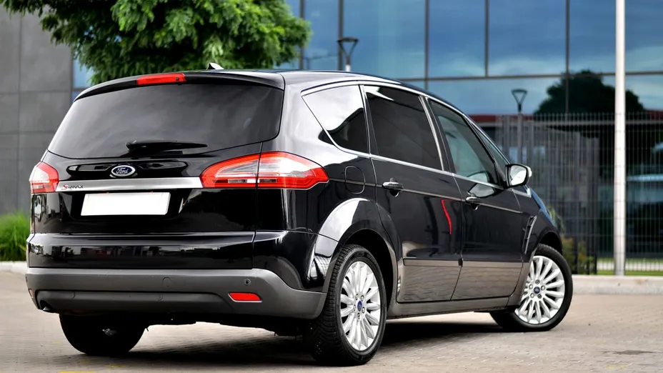 FORD S-MAX -
