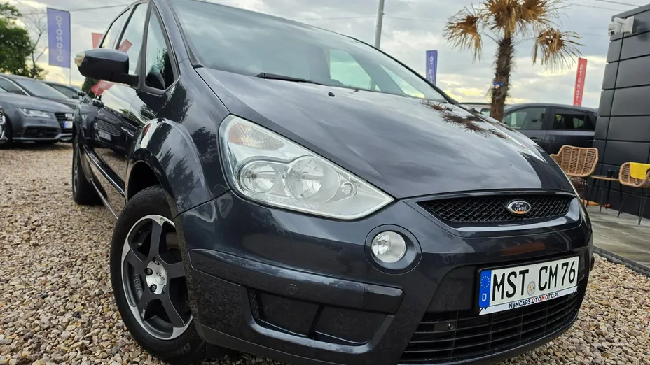 FORD S-MAX -