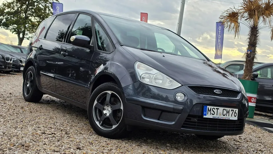 FORD S-MAX -