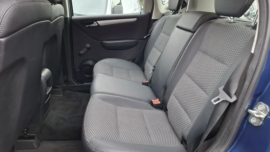 MERCEDES-BENZ A Klasa -
