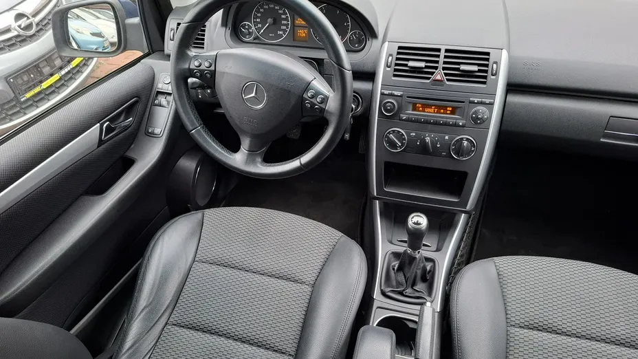 MERCEDES-BENZ A Klasa -