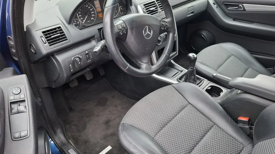 MERCEDES-BENZ A Klasa -