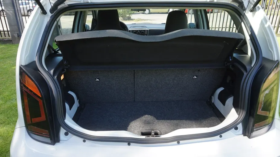 VOLKSWAGEN up! -