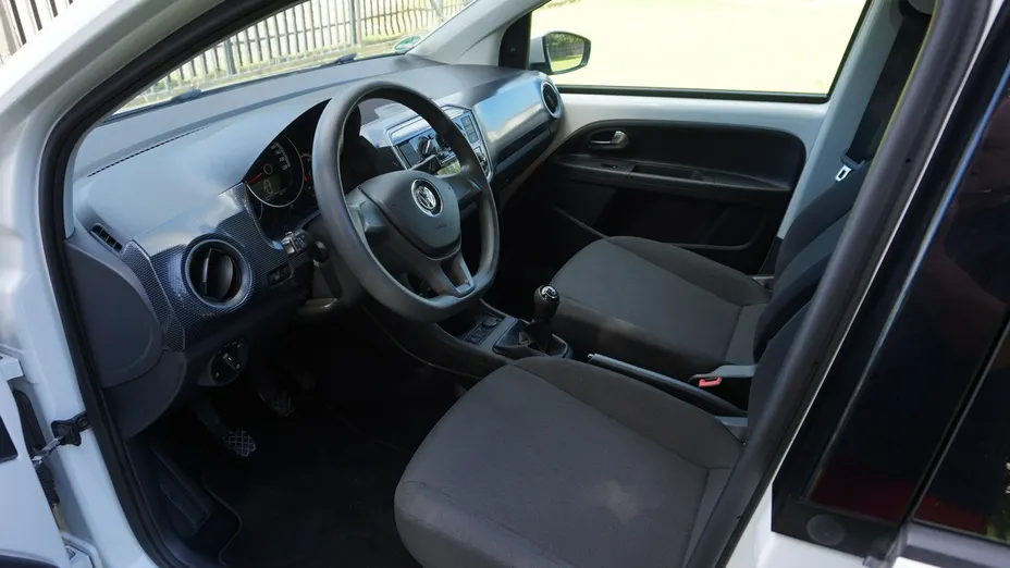 VOLKSWAGEN up! -