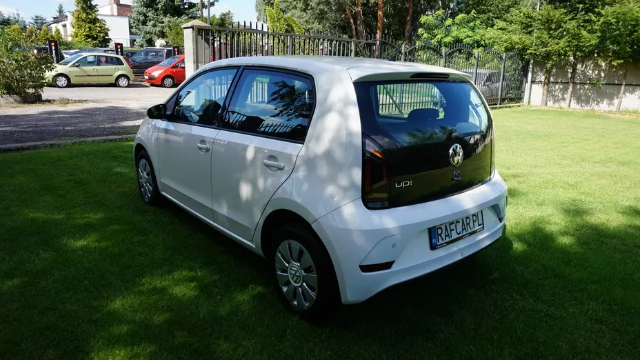 VOLKSWAGEN up! -