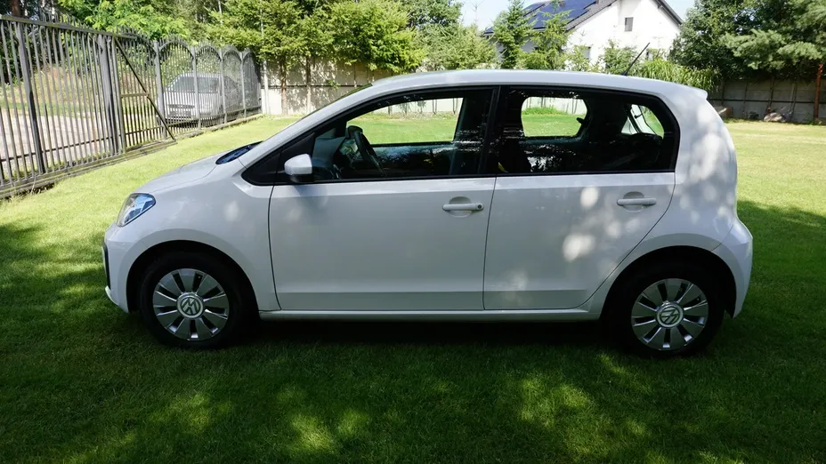 VOLKSWAGEN up! -