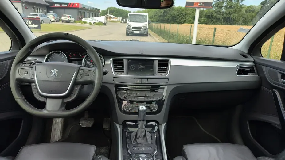 PEUGEOT 508 -