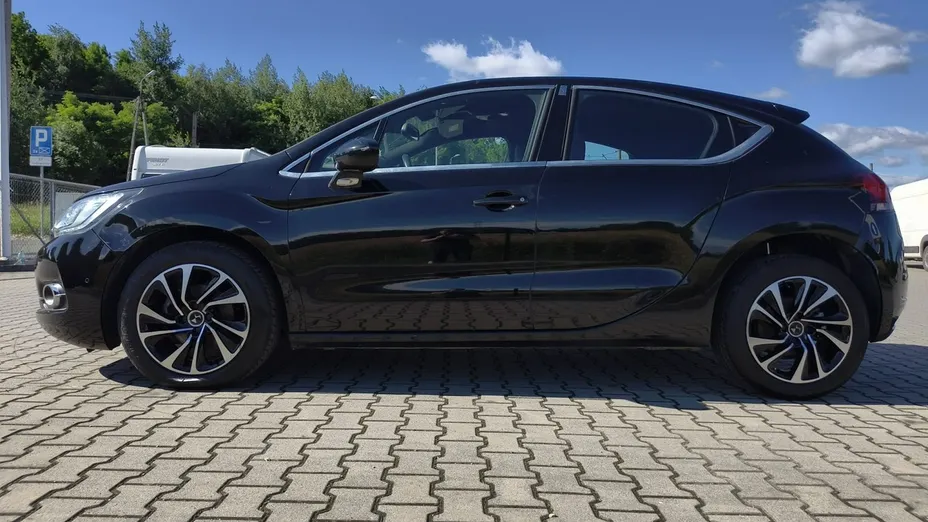 DS DS4 -