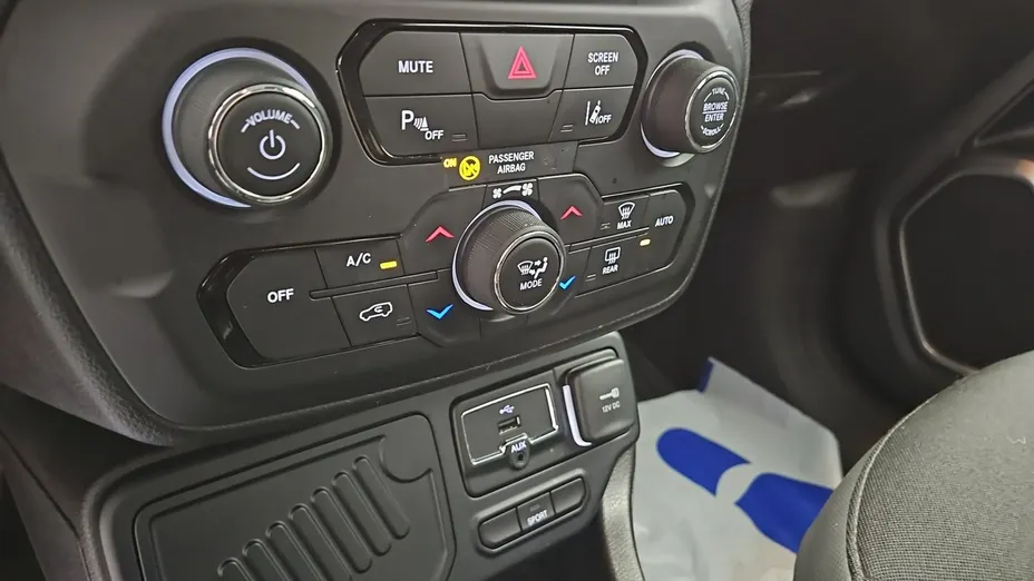 JEEP Renegade -