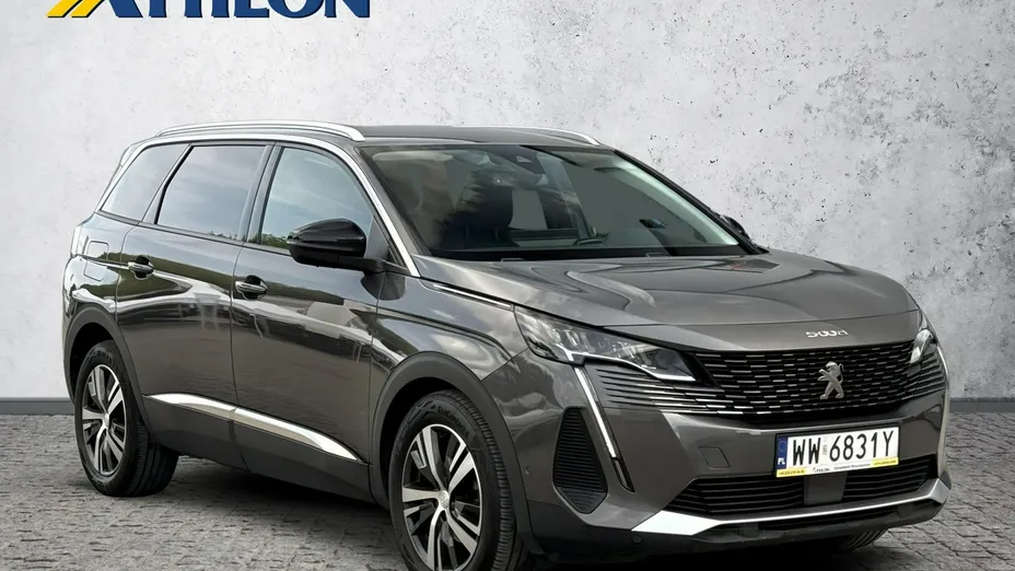 PEUGEOT 5008 -
