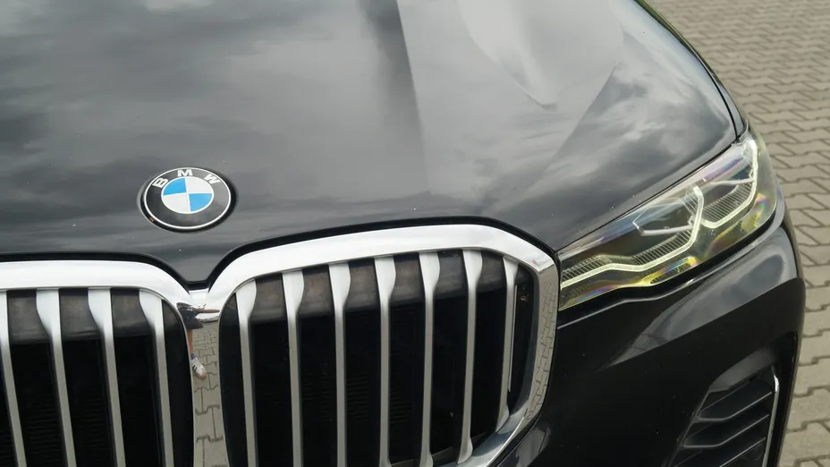 BMW X7 -