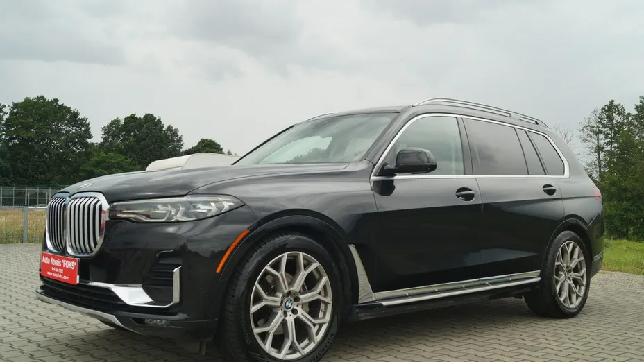 BMW X7 -