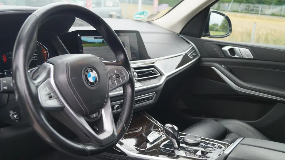 BMW X7 -