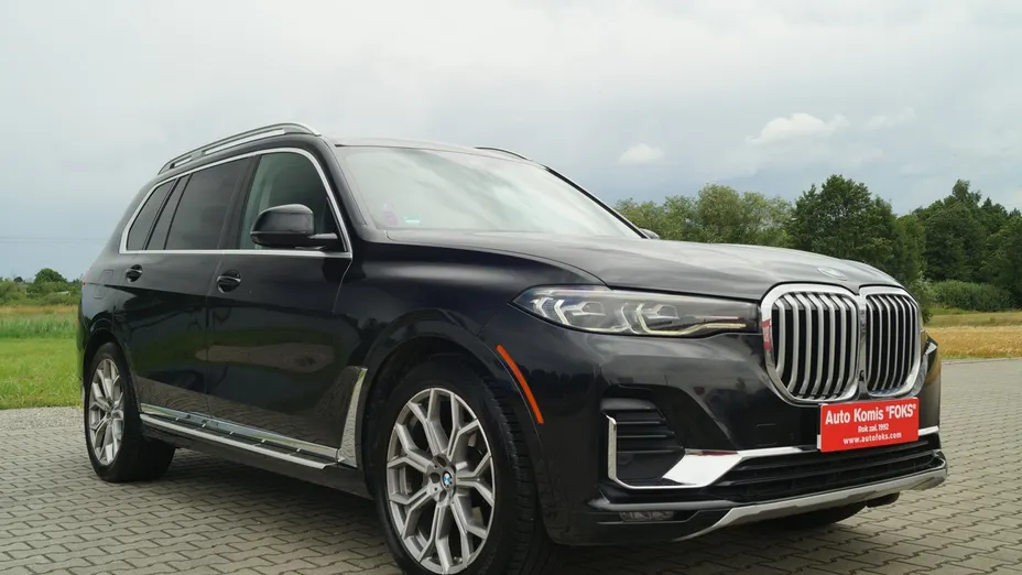 BMW X7 -