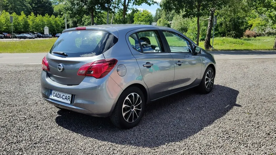 OPEL Corsa -