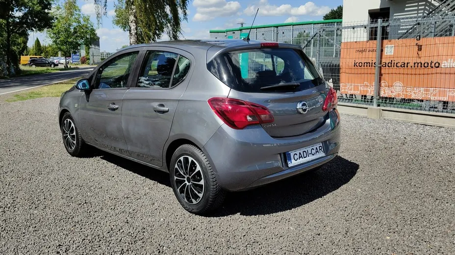 OPEL Corsa -