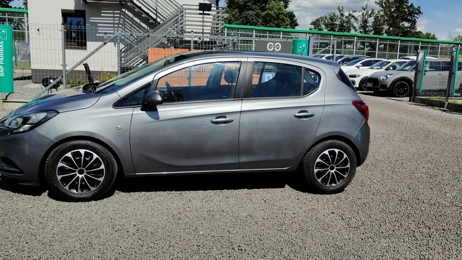OPEL Corsa -