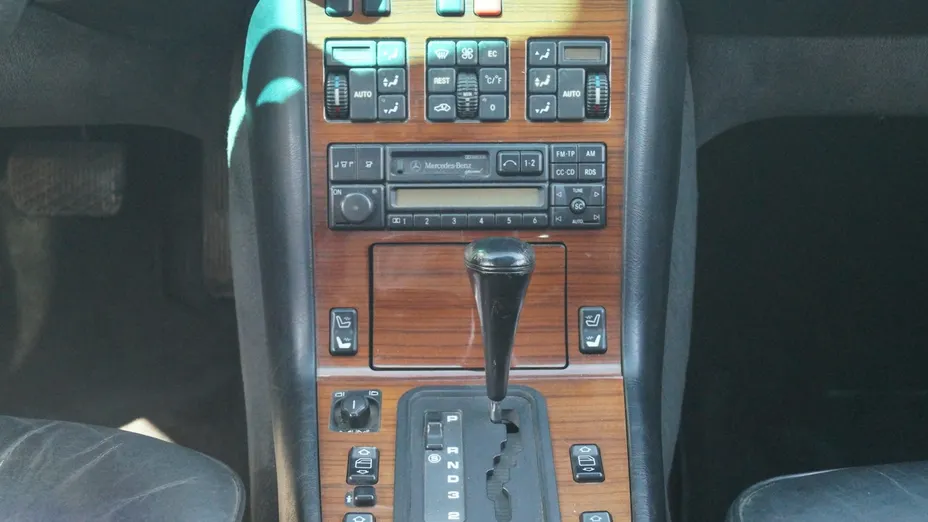 MERCEDES-BENZ S Klasa -