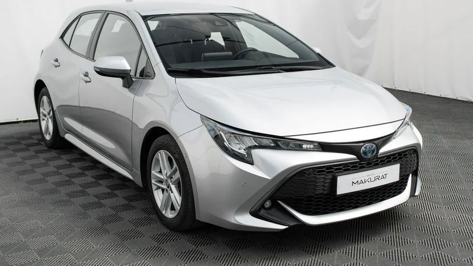 TOYOTA Corolla -