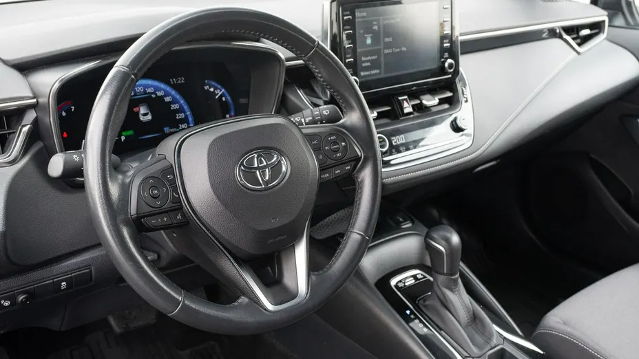 TOYOTA Corolla -