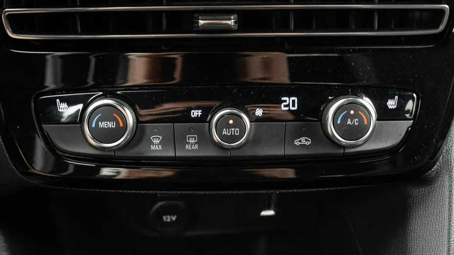 OPEL Mokka -