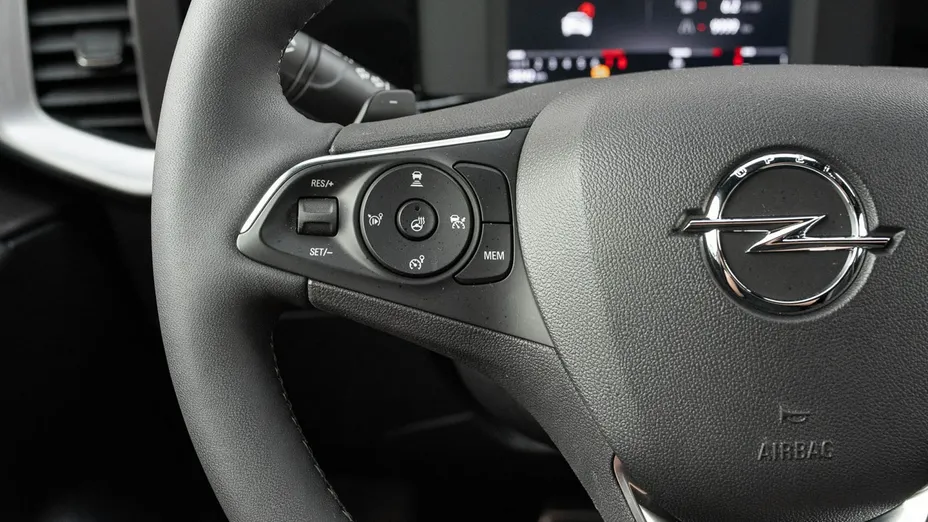 OPEL Mokka -
