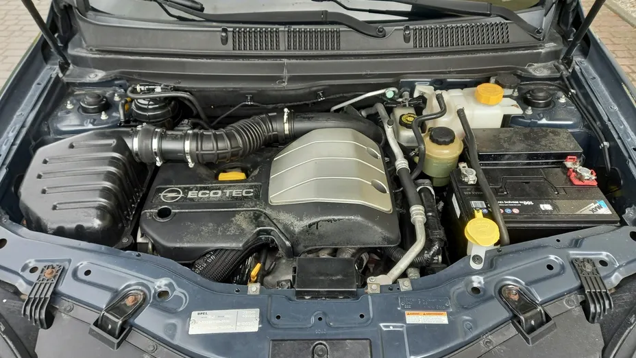 OPEL Antara -