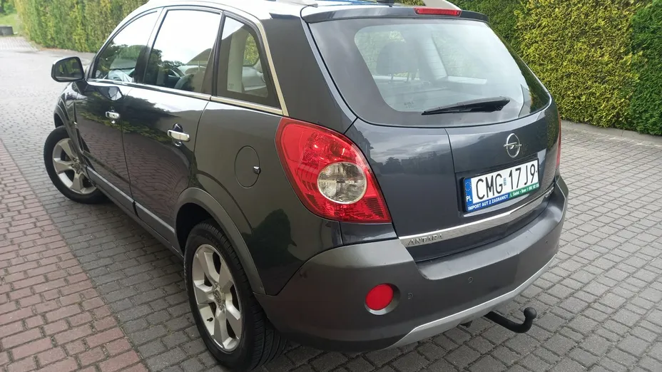 OPEL Antara -