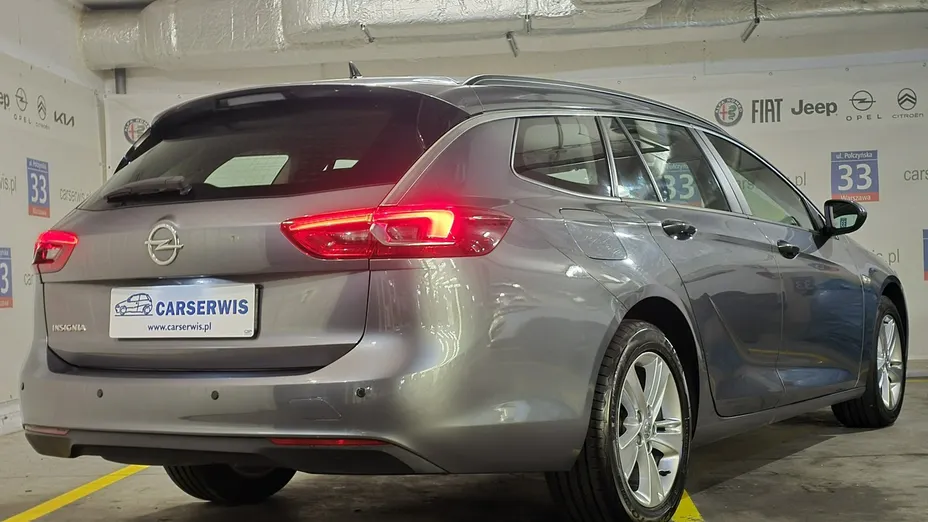 OPEL Insignia -