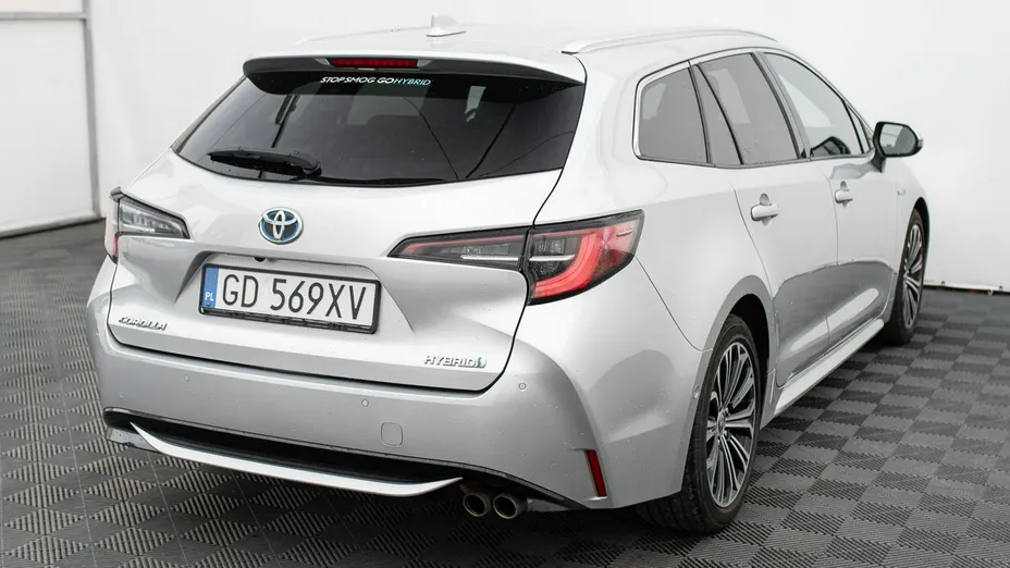 TOYOTA Corolla -