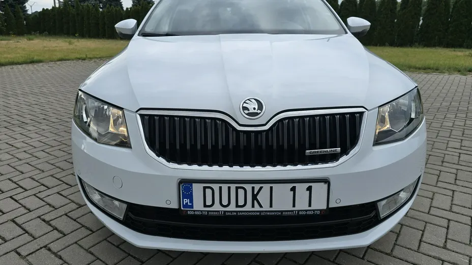 SKODA Octavia -