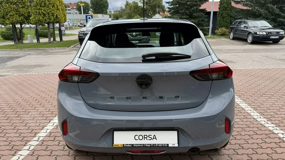 OPEL Corsa -