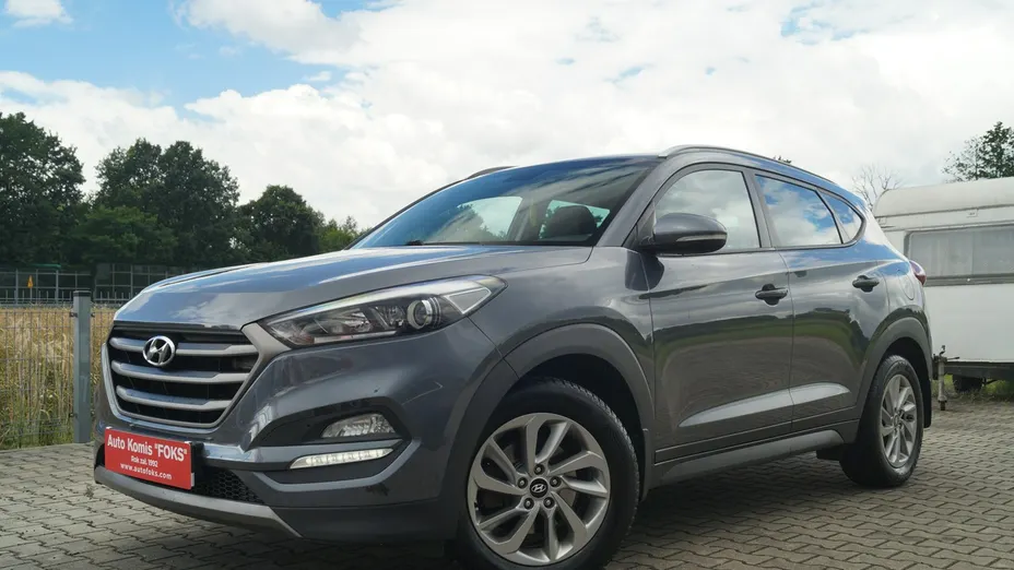 HYUNDAI Tucson -