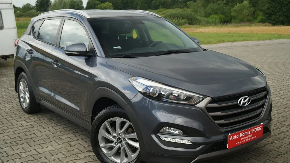HYUNDAI Tucson -