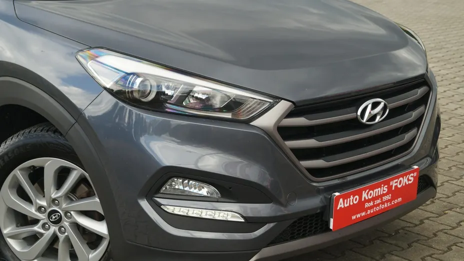 HYUNDAI Tucson -