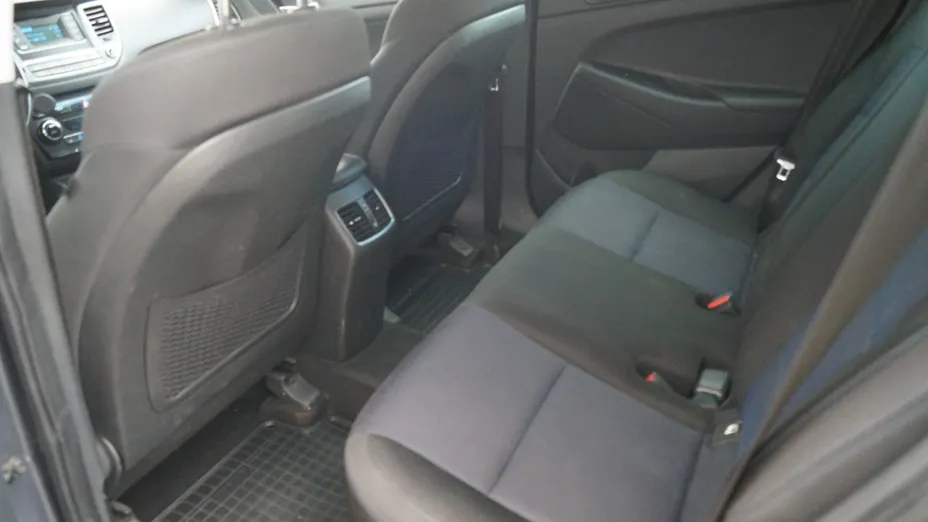 HYUNDAI Tucson -