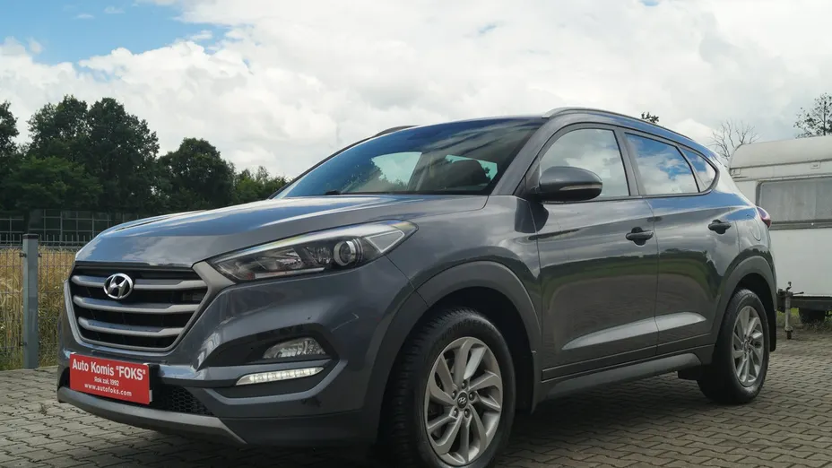 HYUNDAI Tucson -
